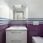 Stancija Amorozo 5 * Πόρετς