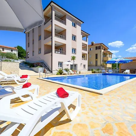 Stancija Amorozo 5 * Poreč